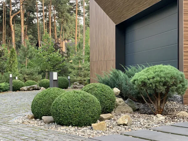 Мінімалізм у ландшафтному дизайні