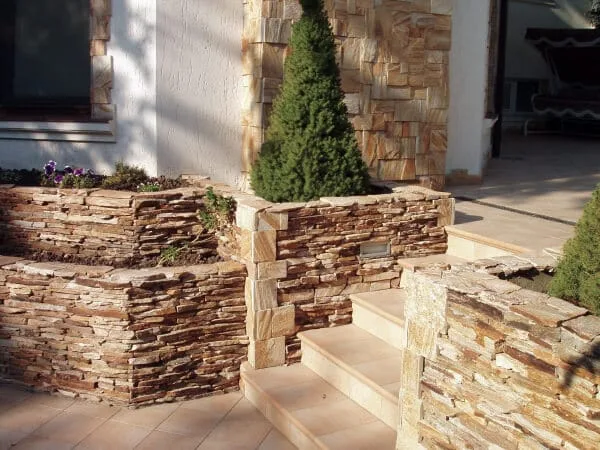 Використання натурального каменю в облицювання фасадів