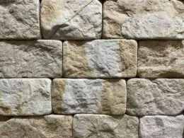 Теребовлянський пісковик сіро-жовтий (торц.окат. 9 см)