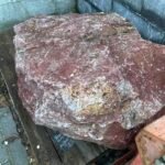 Валун бордовий Rouge Royal 500+ мм (Греція)