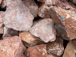 Валун рожевий Pink Rock 20-40 см (Греція)