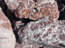 Валун бордовий Rouge Royal Rock 20-24 см. (Греція)